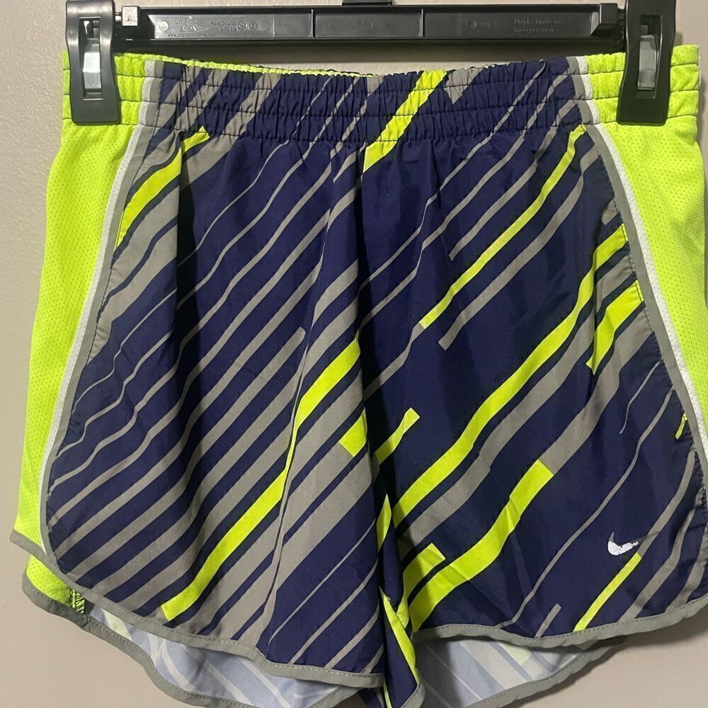 Dri-fit Nike shorts - Picture 3 of 5